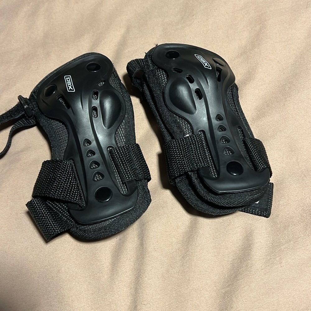 Youth Wrist Guards